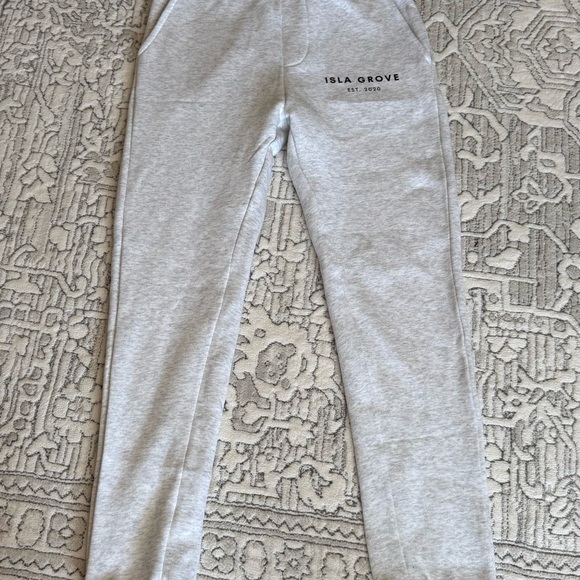 Isla Grove Original Sweatpants size small - Picture 3 of 6